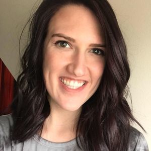 Meet your Posher, Chloe